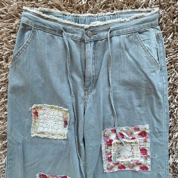 POL Pinstripe Draw String Patch Pants Size L - Picture 8 of 13